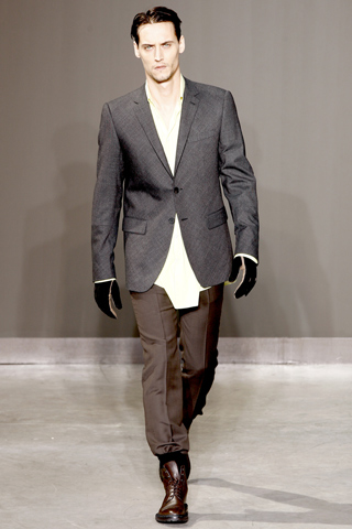 Louis Vuitton / - 2010-2011